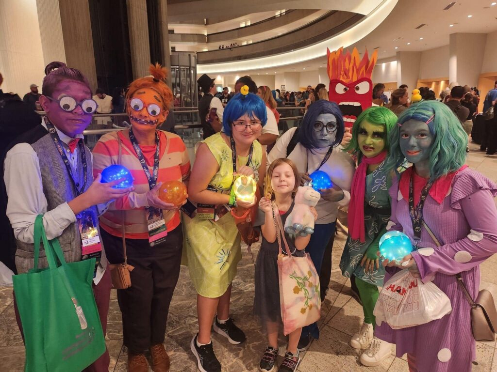 dragoncon cosplay pixar 1024x768