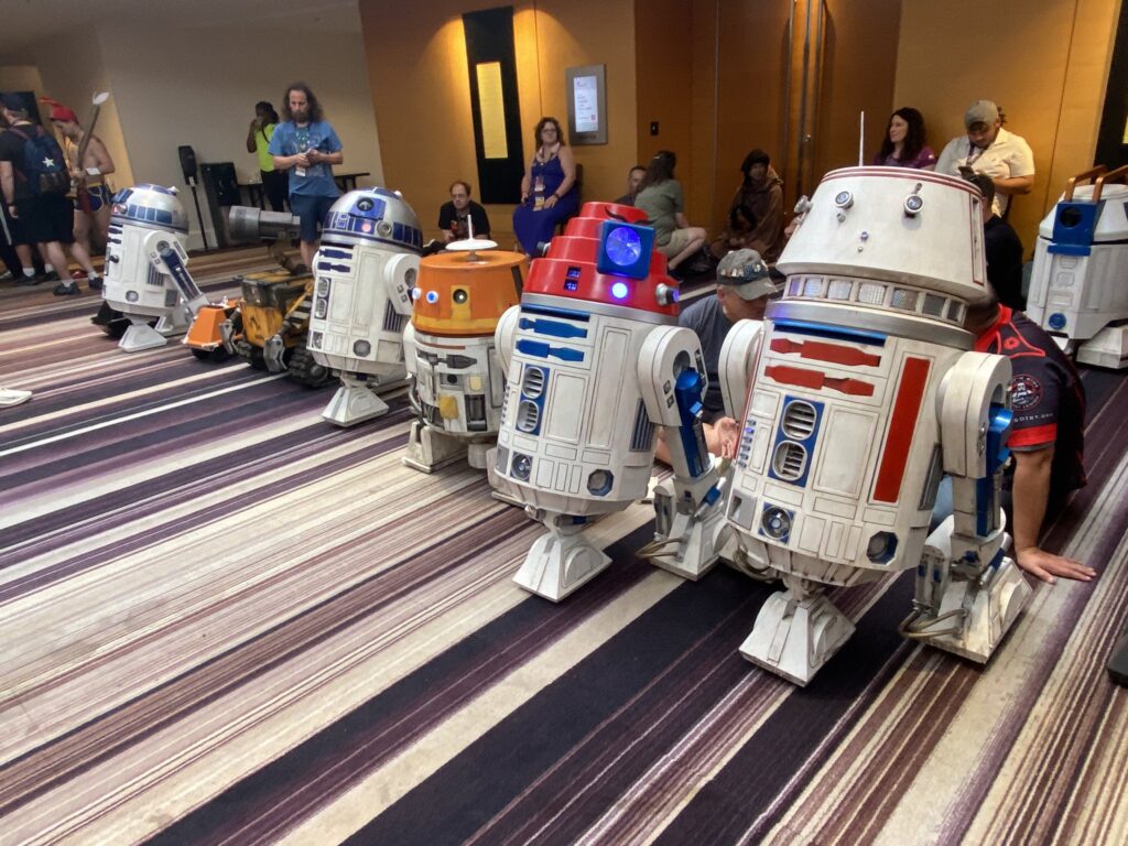dragoncon cosplay starwars droids 1024x768